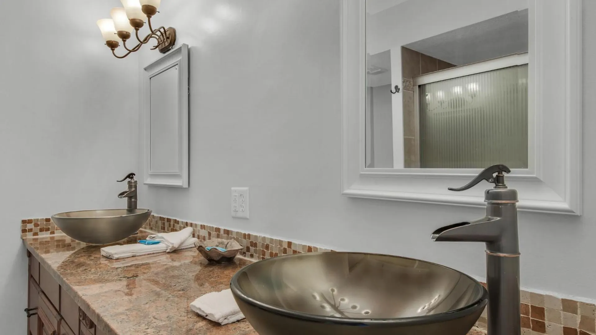 Hidden Dunes Condominium 0705 By Newman-Dailey Destin